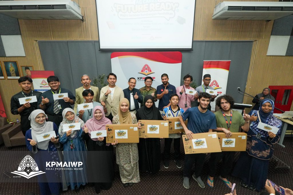 574034968_812322661553280_1837127956316633187_n (1)